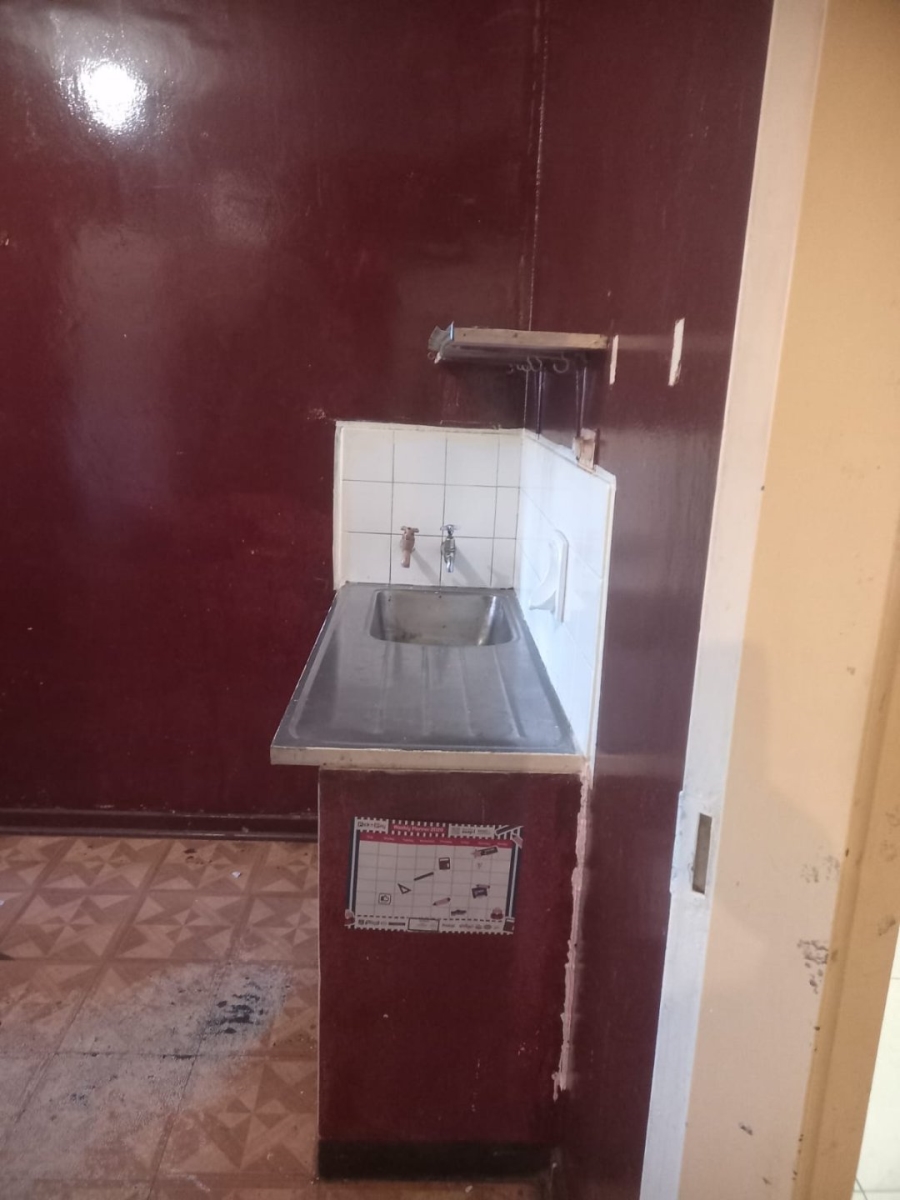 1 Bedroom Property for Sale in Randlespark North West